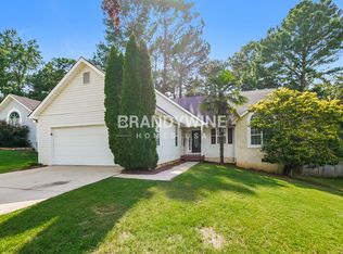 217 Eagles Crest Ct, McDonough, GA