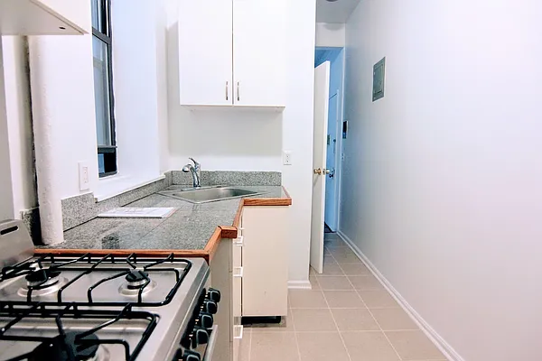 Rented by GPA Realty | media 2