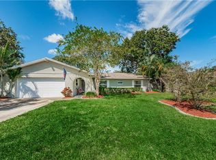 1574 Dinner Bell Ln E, Dunedin, FL 34698