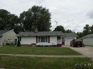 1306 Stinson St, Owosso, MI 48867