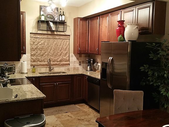 4th image of 221 Los Prados Dr