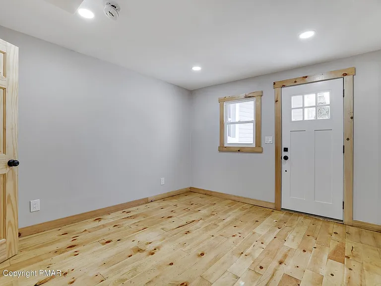 314 Main St #2 — Photo 6