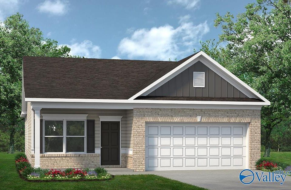 1st image of 205 Bent Creek Ln