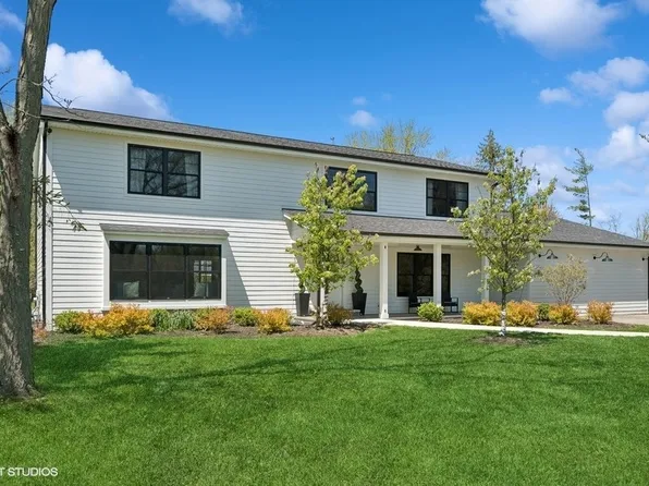 490 S Waukegan Rd, Lake Forest, IL 60045