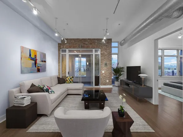 650 Montgomery Street image 15 of 47