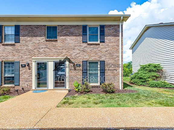 3rd image of 717 Fox Ridge Dr