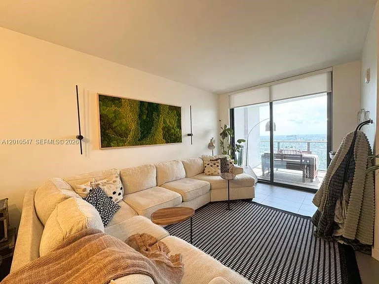 1600 NE 1st Ave #3312 — Photo 9