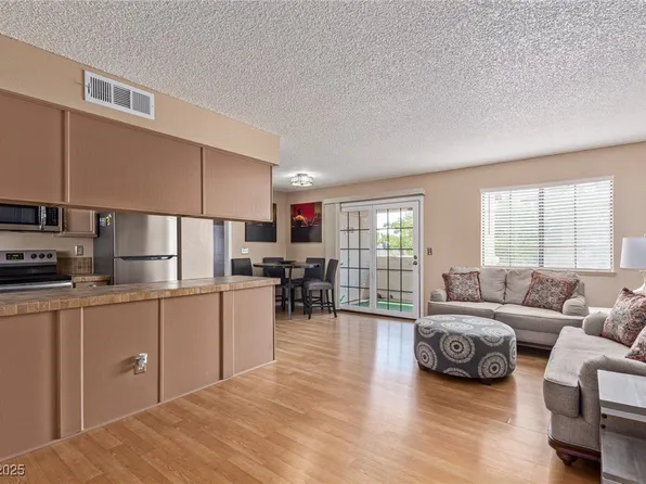 101 Luna Way APT 226, Las Vegas, NV 89145