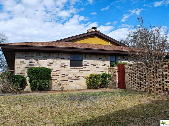 4th image of 607 Cedar Dr