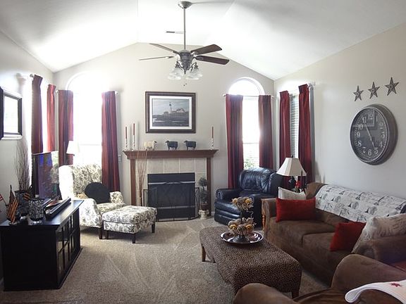 2nd image of 5 Harvestwood Dr