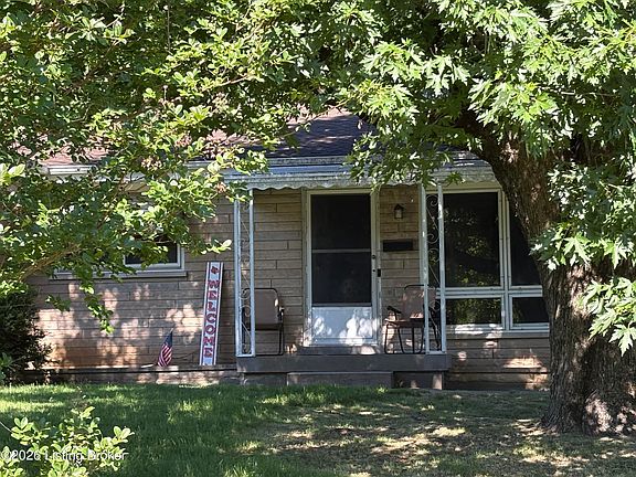 3rd image of 7800 Donegal Dr