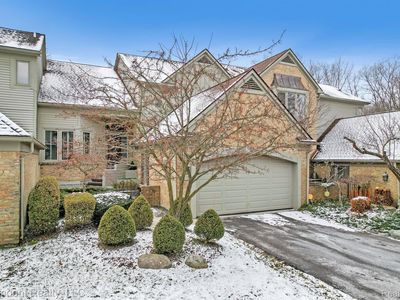 37432 Legends Trail Dr #7, Farmington, MI, 48331
