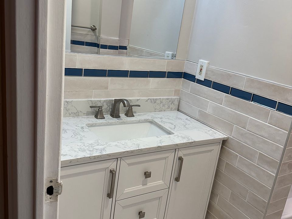 1st image of 403 S Main St Unit E102
