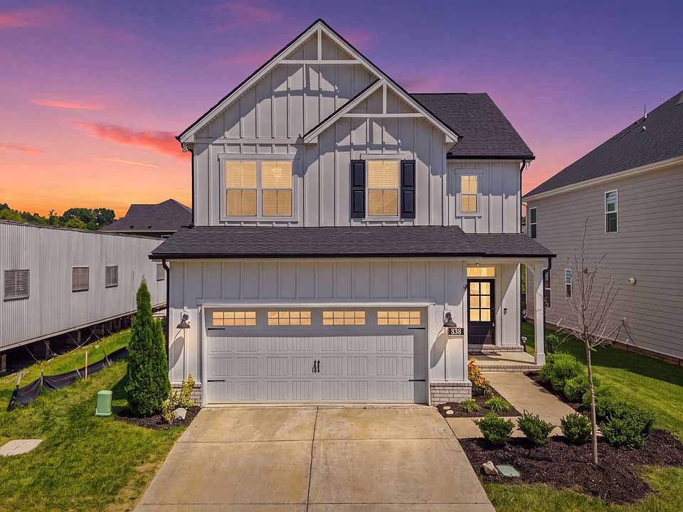 1st image of 534 Red Barn Way