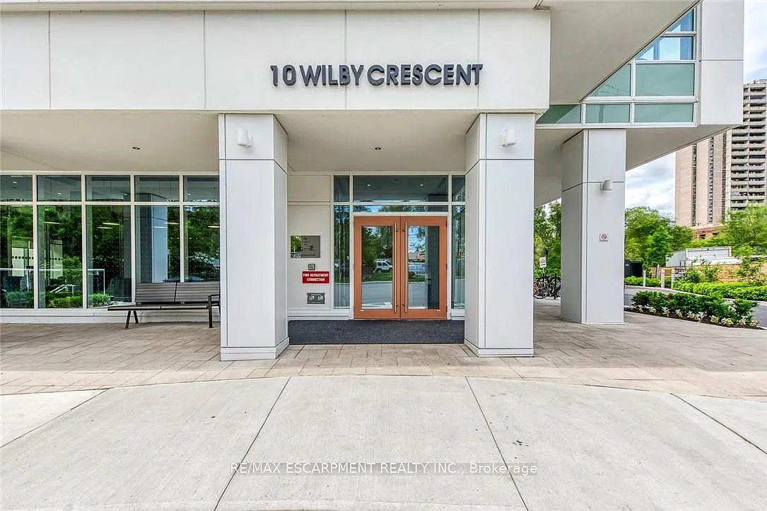 2 bed, $2,100 — Photo 3