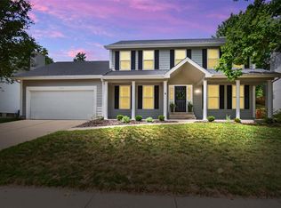 1545 Clayton Woods Ct, Ballwin, MO