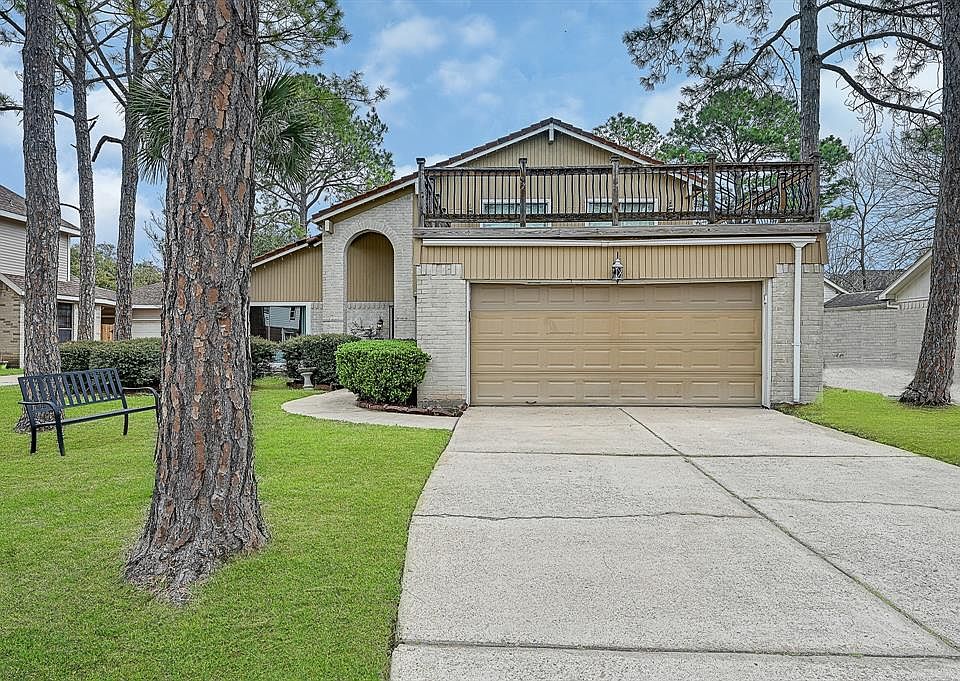1st image of 2815 Hollow Creek Dr