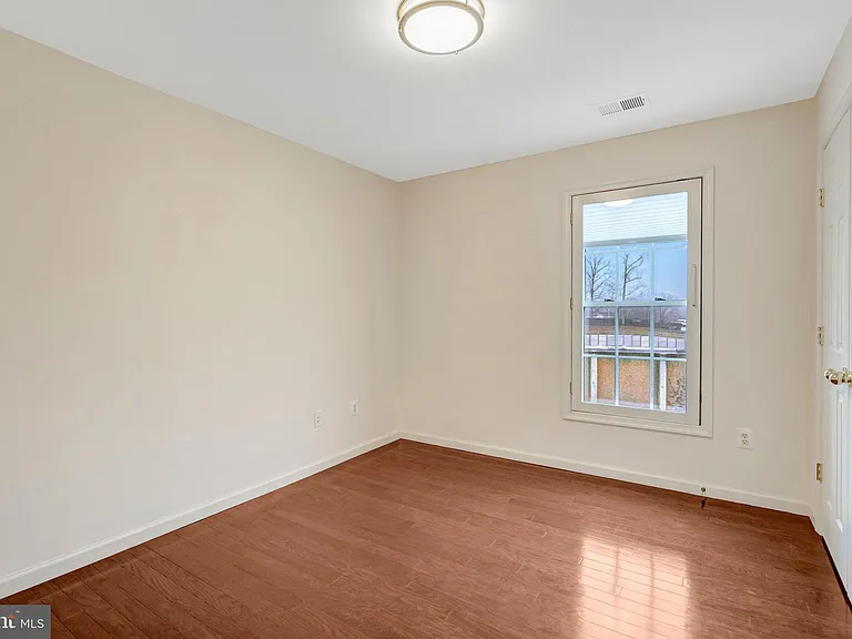 4479 Beacon Grove Cir #B — Photo 21