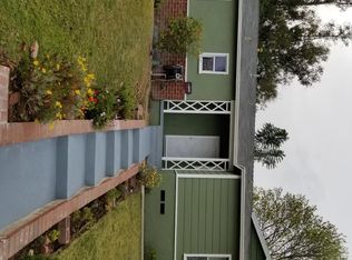 9741 Hayvenhurst Ave, North Hills, CA 91343