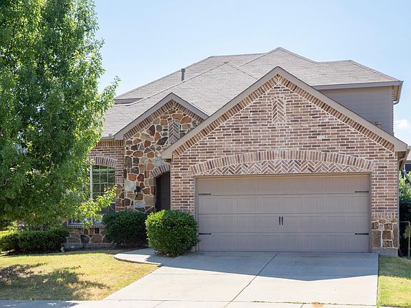 2nd image of 217 Willet Ct