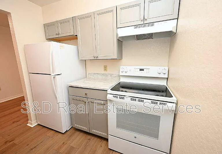 613 Robin Rd #3 — Photo 12