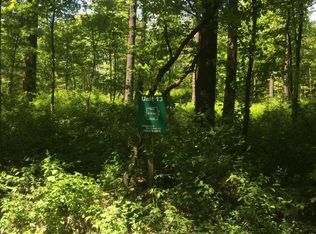 13 Misty Pnes, Dowagiac, MI 49047