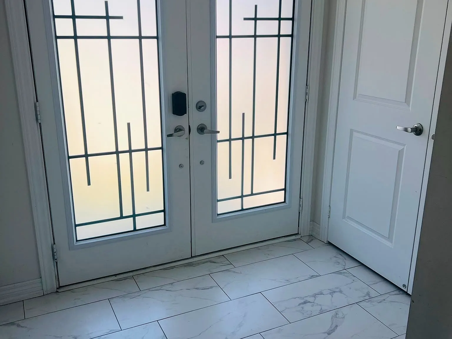 4 bed, $3,500 — Photo 2