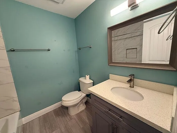 3238 Redwood Ln — Photo 13