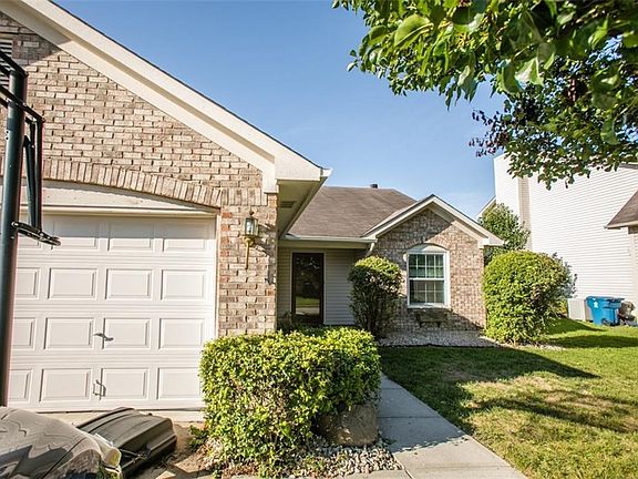 2nd image of 2937 Corbin Dr