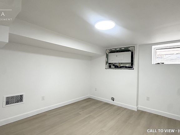 4th image of 419 Ronald St #2