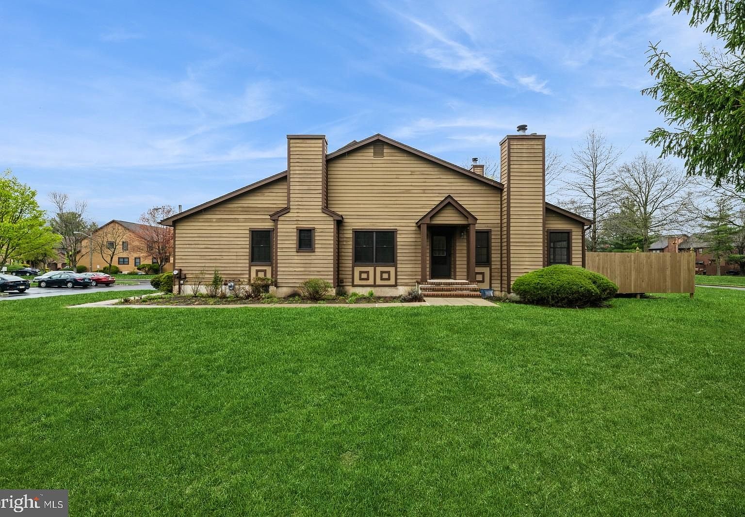 YARDSALE ダルトン□3COMPARTMENT BIN 54 54 Albright Crescent