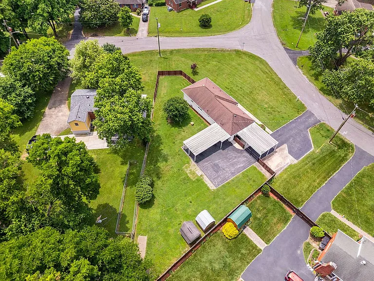 2519 David Dr — Photo 25
