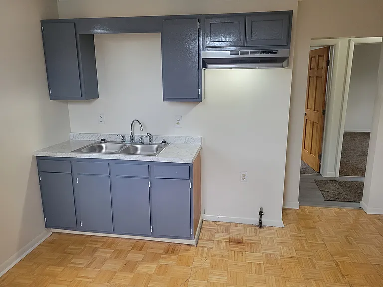 1359 Franklin St #2 — Photo 12