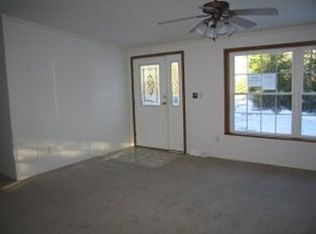 7492 E Grand Lake Rd, Presque Isle, MI 49777