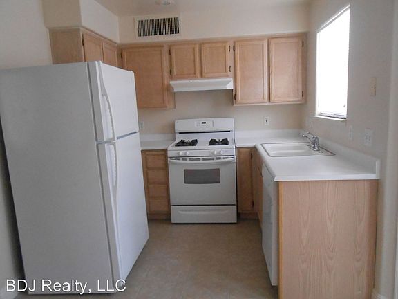 4th image of 7565 Violet Vista Ave Unit 101
