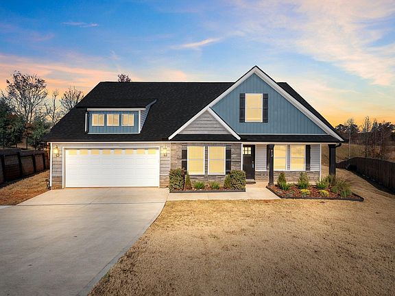 2nd image of 913 Willowpoint Ln