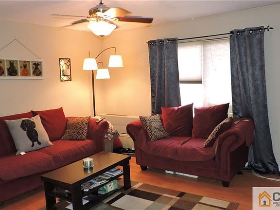 4th image of 110 Aimwick Ct #110