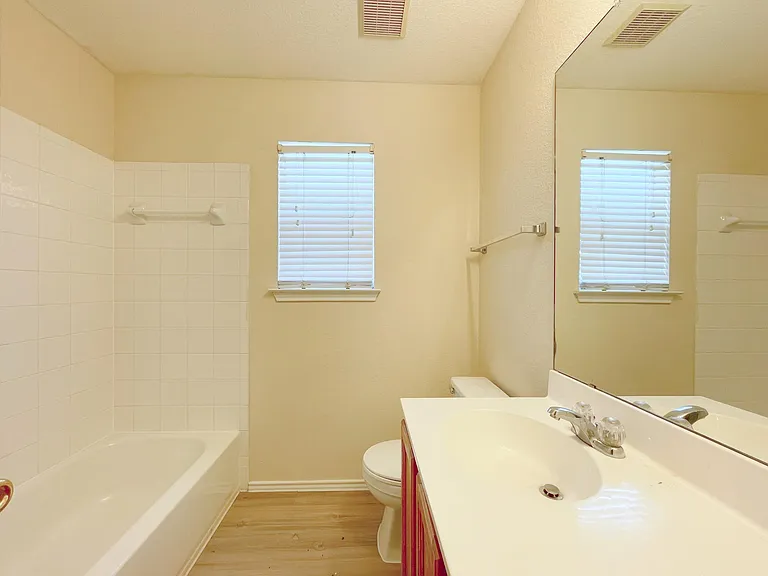 11313 Los Comancheros Rd — Photo 19