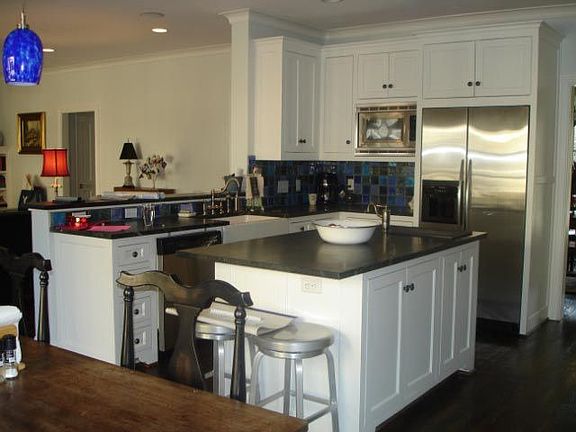 3rd image of 4064 Stanford Ave