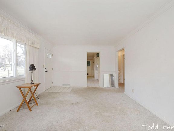 5th image of 1282 Cricklewood St SW