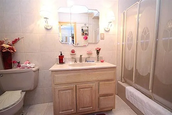 Sold by Bergen Basin Real Estate | media 7