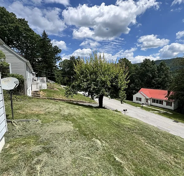 1219 East Dr — Photo 8