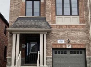 33 Macpherson St, Whitby, ON L1P0N4