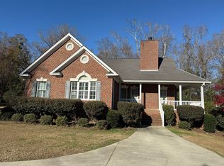 105 Roberts St, Lexington, SC 29072