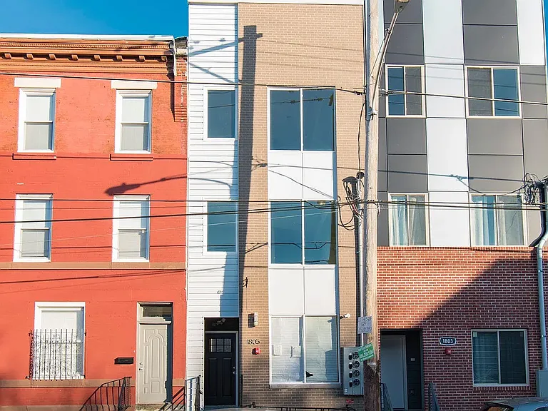 1805 N 6th St #3 — Photo 11