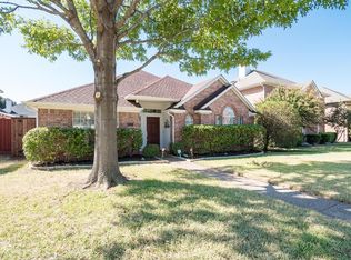 1126 Emily Ln, Carrollton, TX 75010