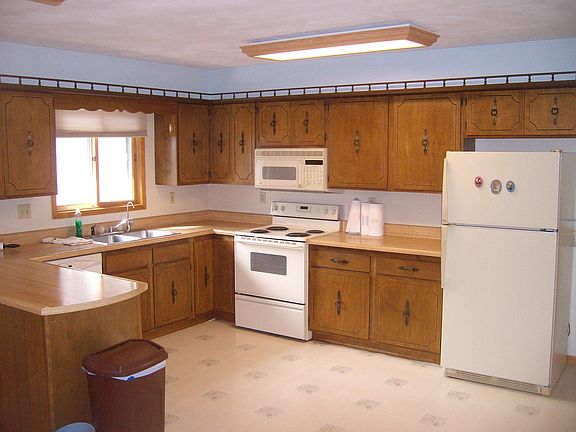5th image of 2402 11th St