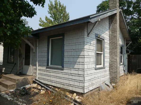 1307 17th St, Lewiston, ID 83501