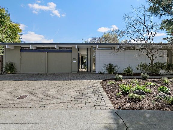 2nd image of 3439 Cork Oak Way