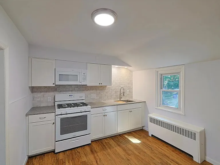 95 Delafield St #2 — Photo 1